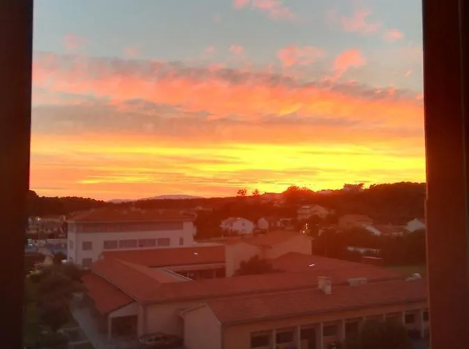 Rab Centar Due Daire Palit