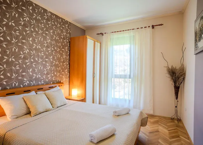 Rab Centar Due Daire