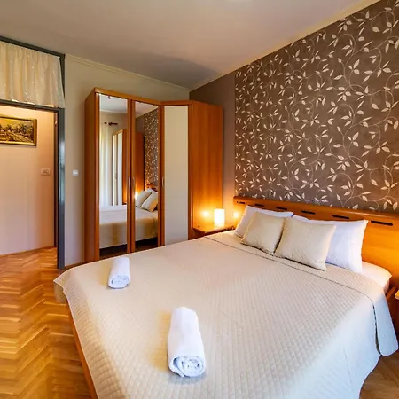 Rab Centar Due Appartement